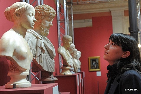 Κική Δημουλά: Κατάλληλο έδαφος